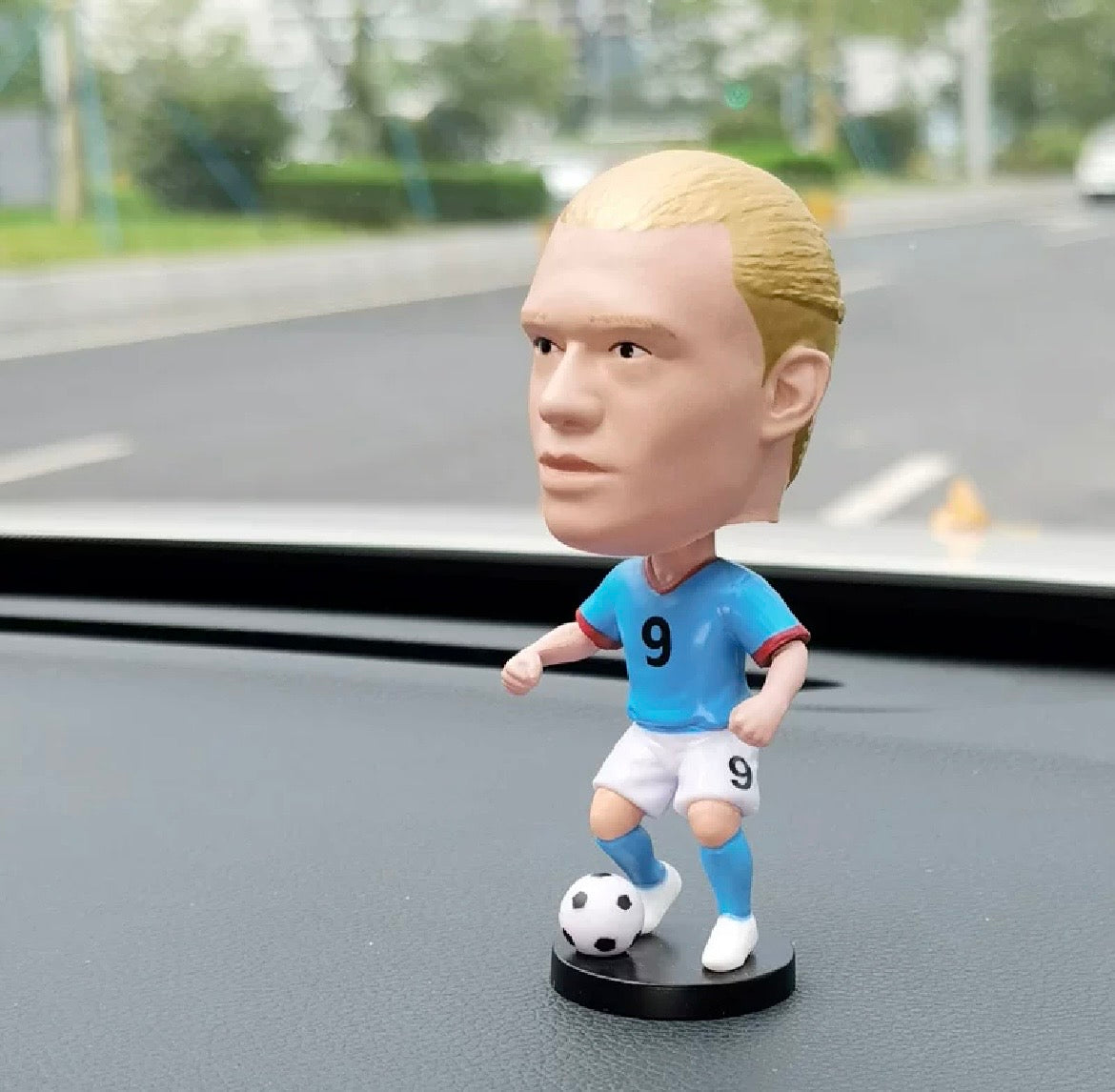 Mini Football Legend Action Figure – Collectible Pro Series