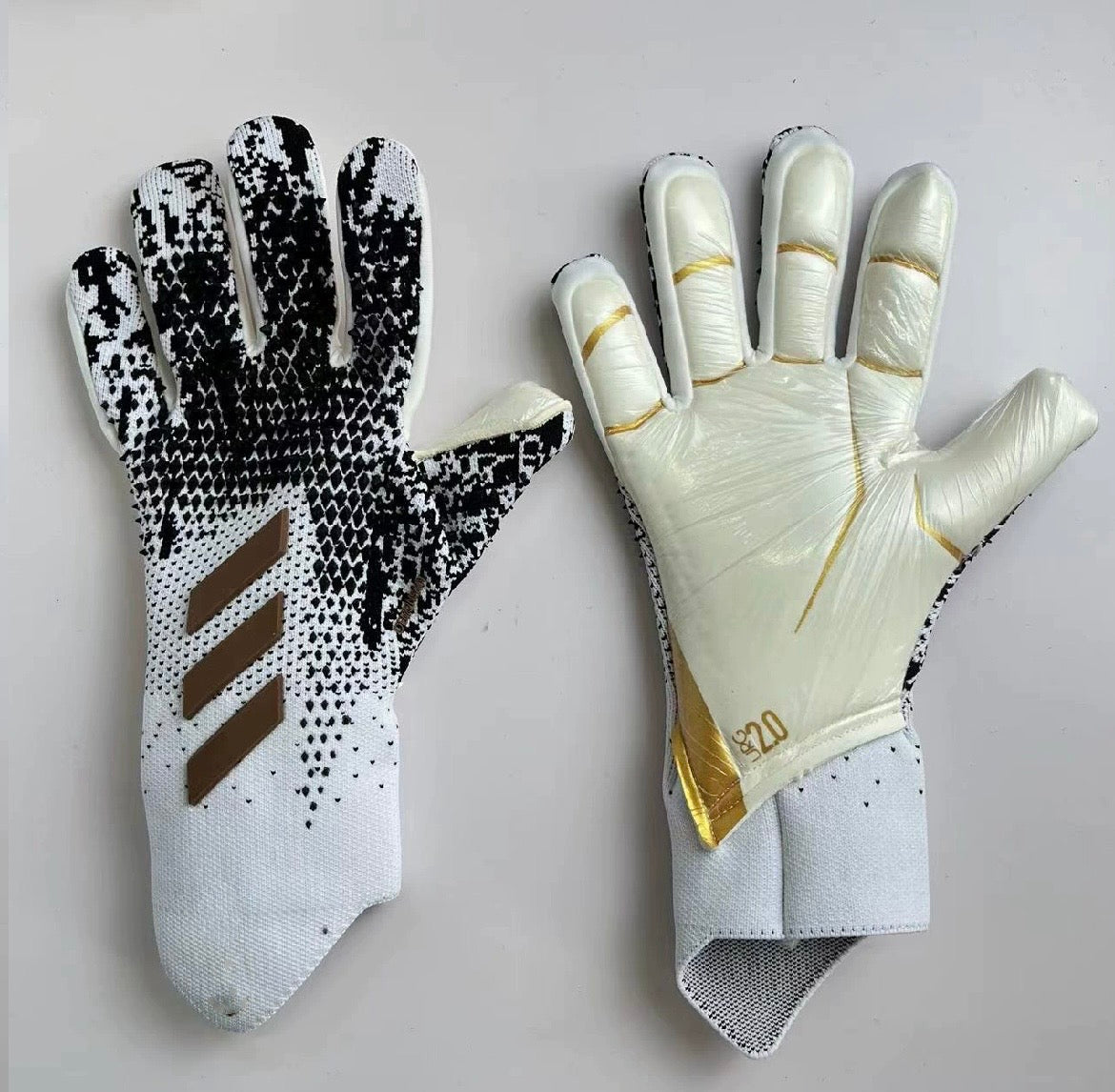 Pro-Grip Goalkeeper Gloves – Ultimate Protection